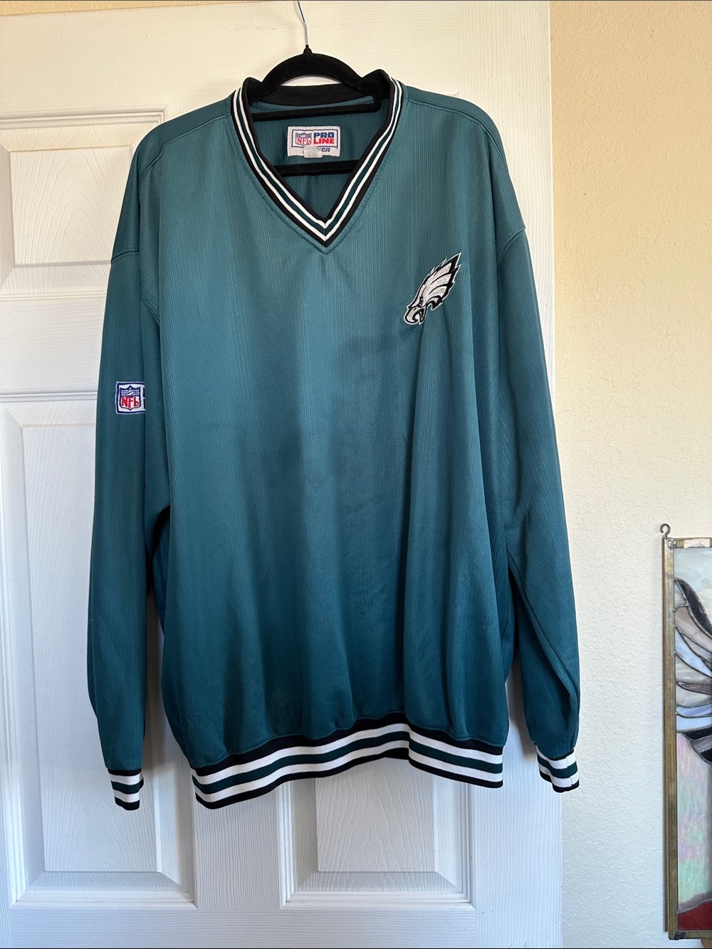 STARTER Philadelphia Eagles Teal V-Neck Pullover Jacket